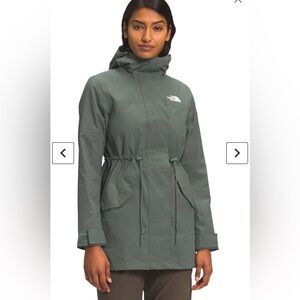 The North Face | Metroview Trench Rain Coat